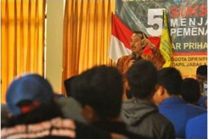Training Motivasi oleh Komisi II DPR RI, Yanuar Prihatin